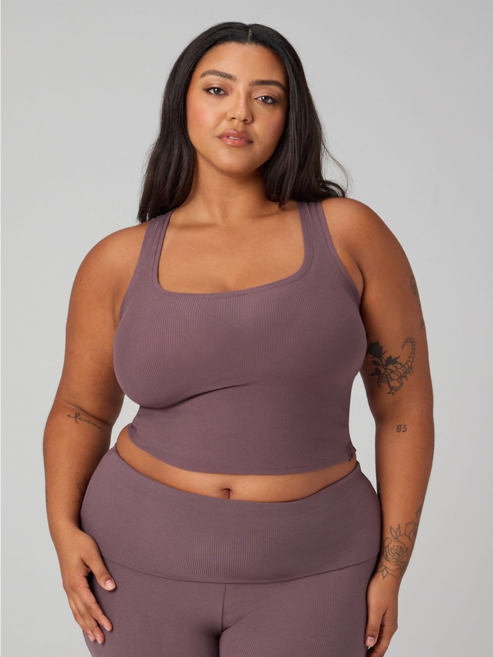 Yitty Soft Rib Cropped Tank in Dark Raisin, Size XL - Picture 3 of 4